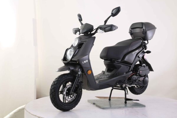 Vitacci Nitro 150cc Scooter, 4-Stroke, Single Cylinder, Air-Cooled, Aluminum Rims - Image 2