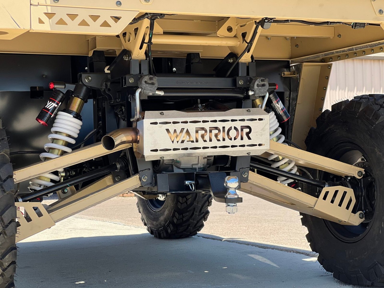 A close up of the front end of an off road vehicle.