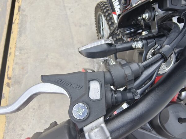 Trailmaster TM38EX 300cc EFI Dirt Bike, 6-Speed Manual, 4-Stroke Liquid-Cooled SOHC Engine with Balance Shaft - Image 16