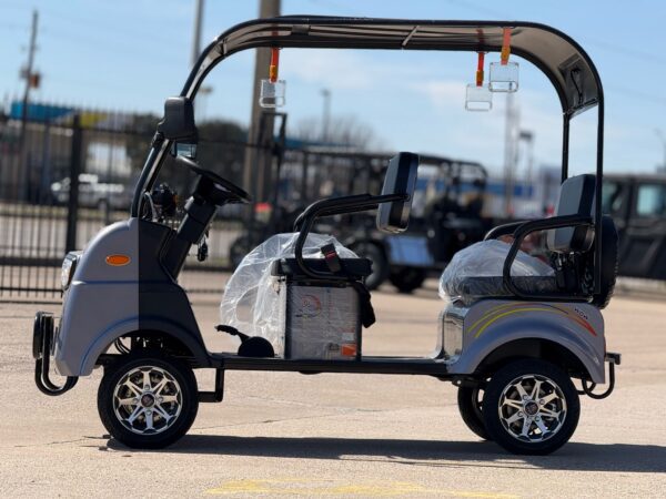 New Vitacci WOW 1200 Mini Golf Cart, Electric-Powered, Digital Display & Long-Lasting Lithium Battery - Image 3