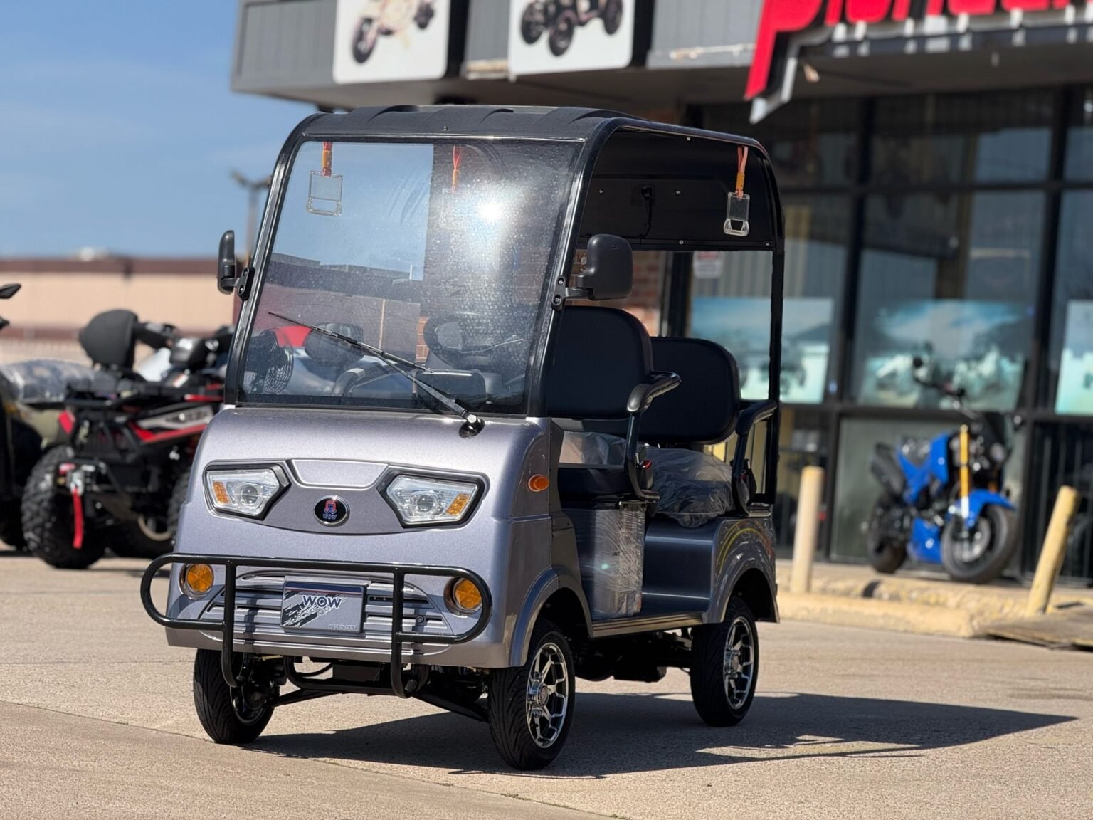 Vitacci WOW 1200 Electric Golf Cart | Lithium Battery - Pioneer Powersports
