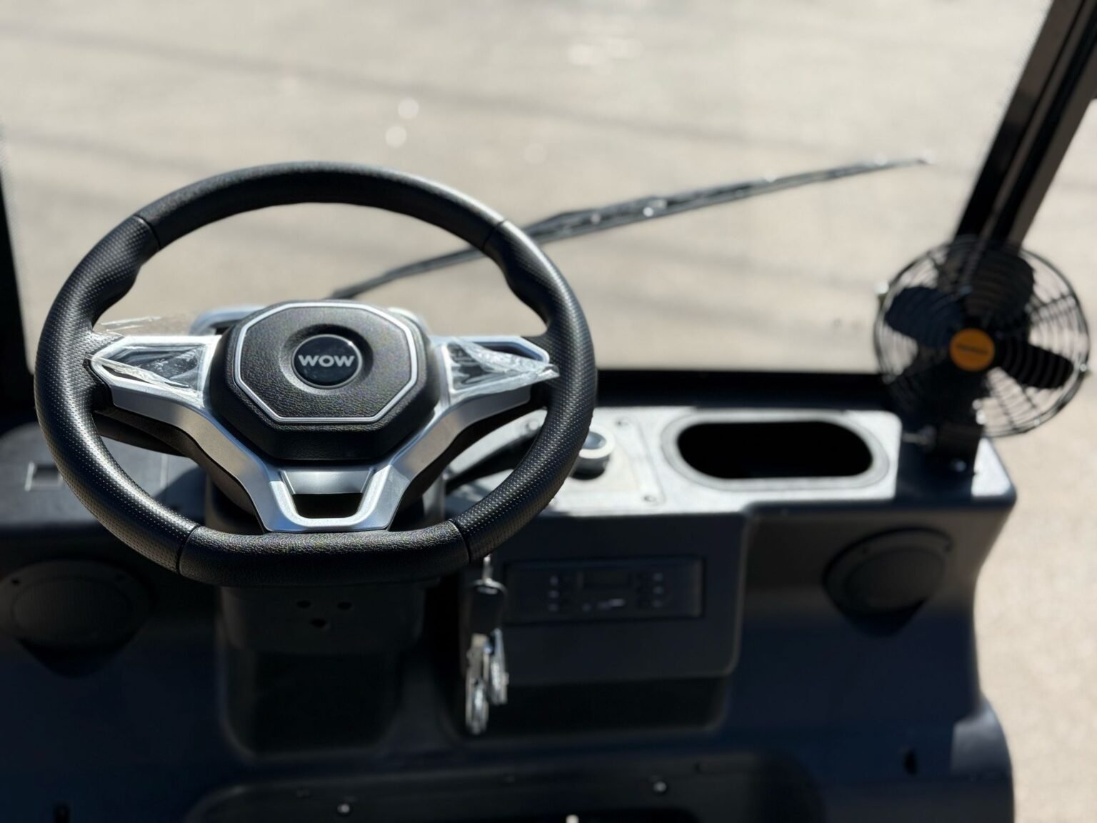 Vitacci WOW 1200 Electric Golf Cart | Lithium Battery - Pioneer Powersports