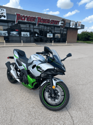 Alternative view of 2024 KAWASAKI CX500ARFNL NINJA 7 HYBRID (ABS)