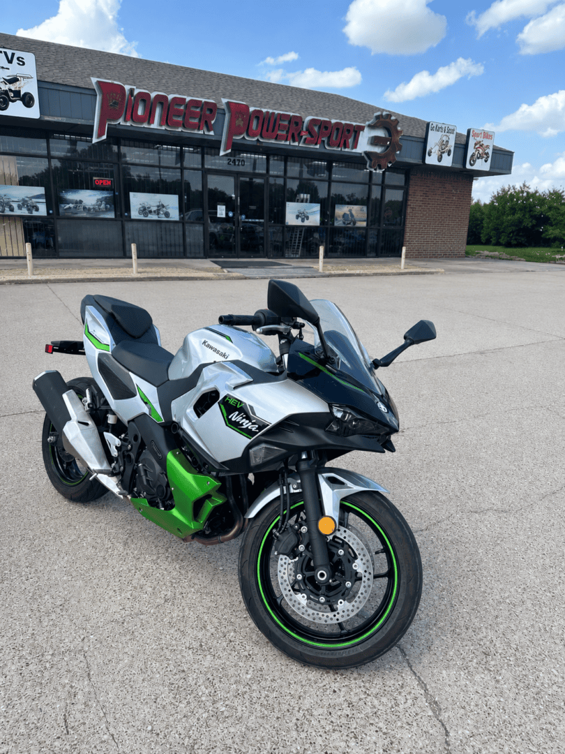 2024 KAWASAKI CX500ARFNL NINJA 7 HYBRID (ABS) - Image 2