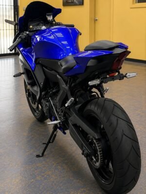 2023 YAMAHA YZF-R7 - Image 5
