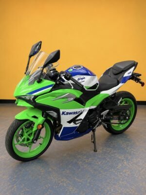 2024 KAWASAKI EX500JRFBL NINJA 500 SE 40TH ANNIVERSARY (IN STORE)