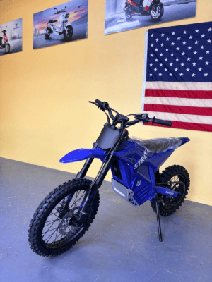 Throne Cycle Strike 60V (In Store)