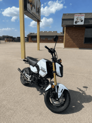 2025 HONDA GROM ABS - Image 3