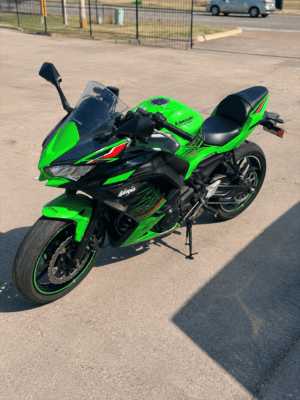 2024 KAWASAKI NINJA 650 ABS KRT EDITION (IN STORE)