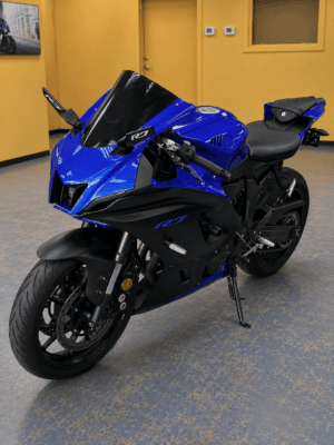 2023 YAMAHA YZF-R7