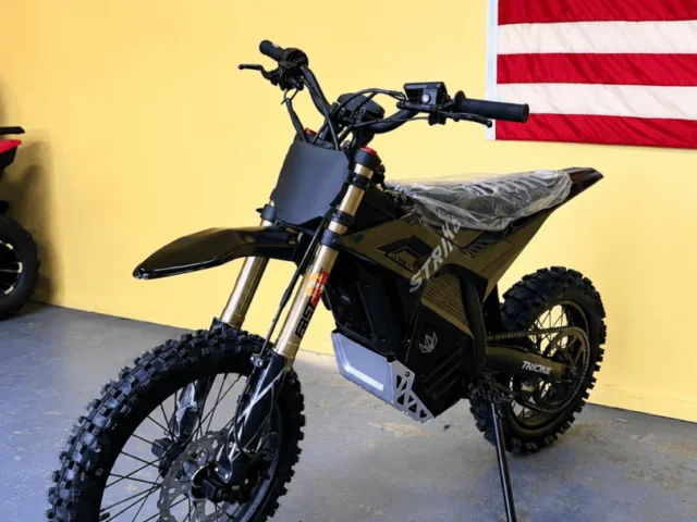 Throne Cycle Strike Shadow 48V (IN STORE)