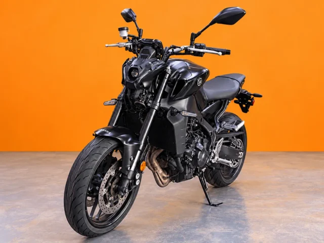 2022 YAMAHA MT-09 (In Store)